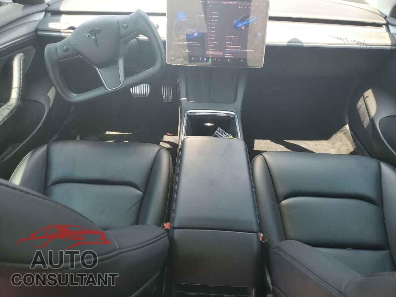 TESLA MODEL 3 2022 - 5YJ3E1EB0NF116743
