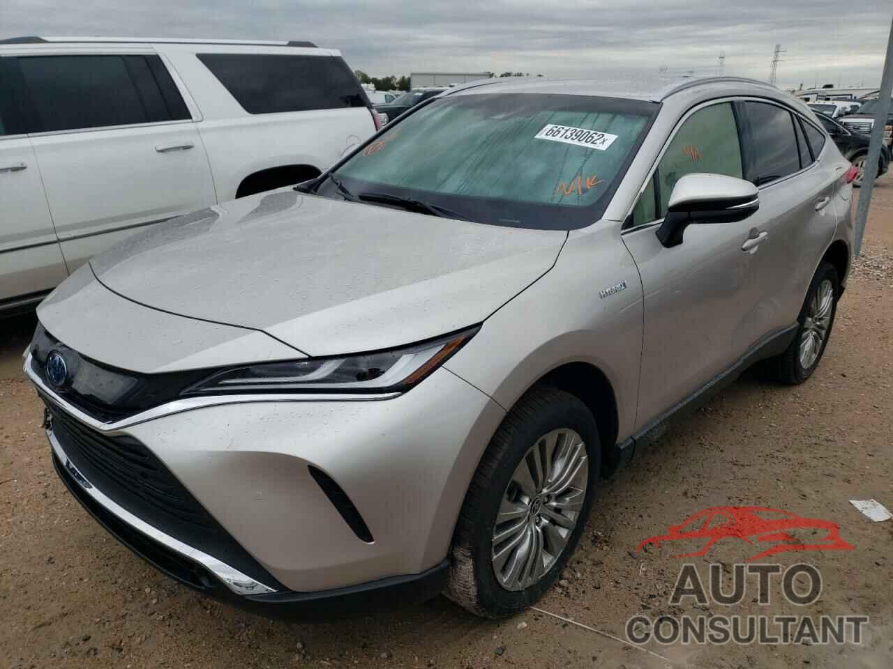 TOYOTA VENZA 2021 - JTEAAAAH8MJ080316