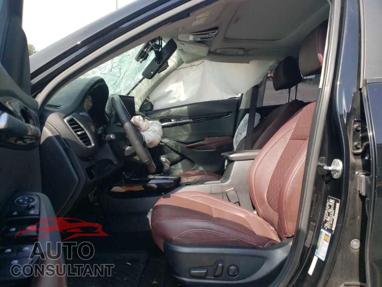 KIA SELTOS 2023 - KNDETCA23P7366261