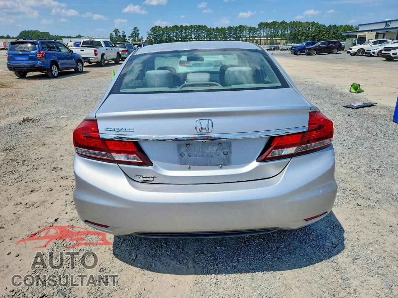 HONDA CIVIC 2015 - 2HGFB2F50FH538478