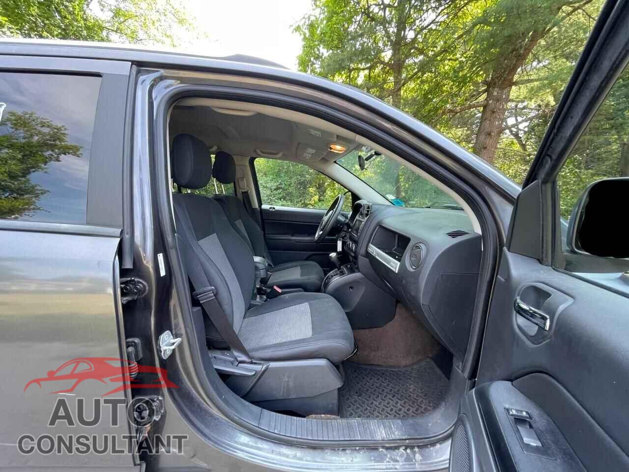 JEEP COMPASS 2014 - 1C4NJDBB2ED729268