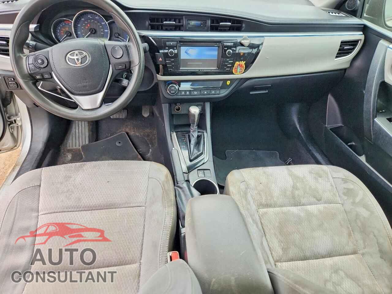 TOYOTA COROLLA 2015 - 2T1BURHE2FC395783