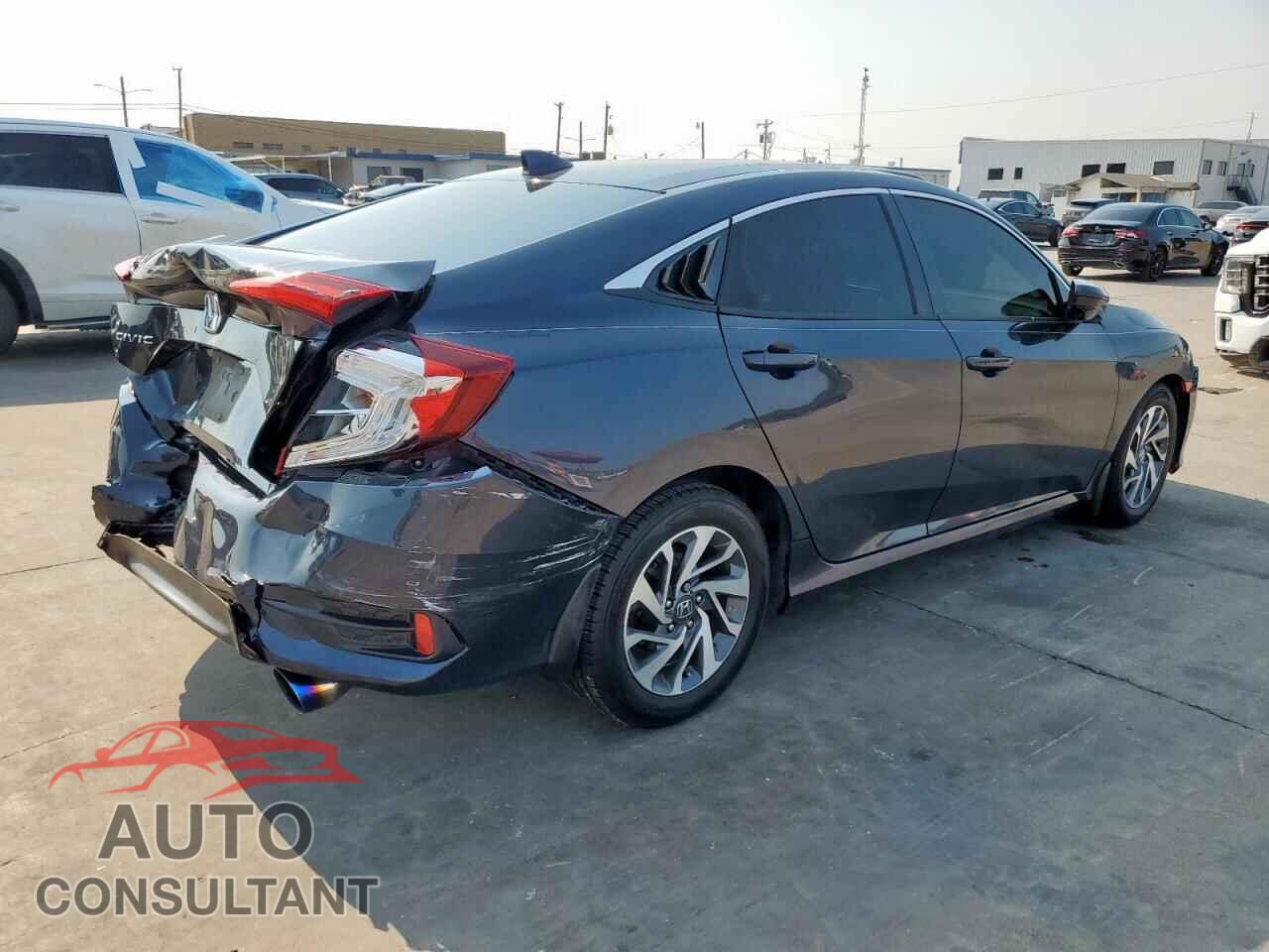 HONDA CIVIC 2017 - 19XFC2F70HE027543