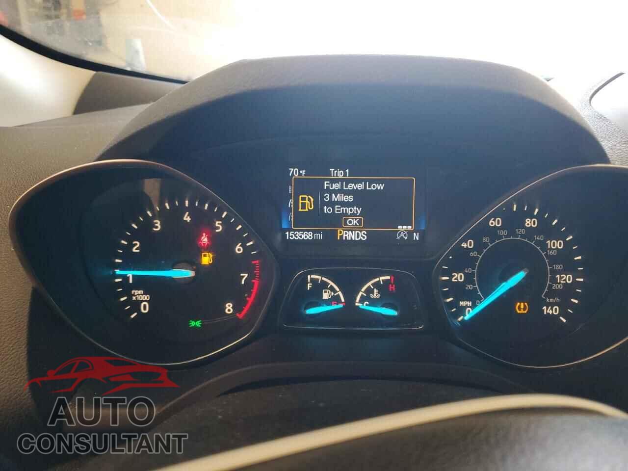 FORD ESCAPE 2017 - 1FMCU9GD2HUF08193
