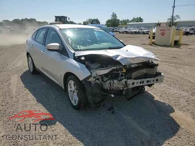 FORD FOCUS 2015 - 1FADP3F23FL333927