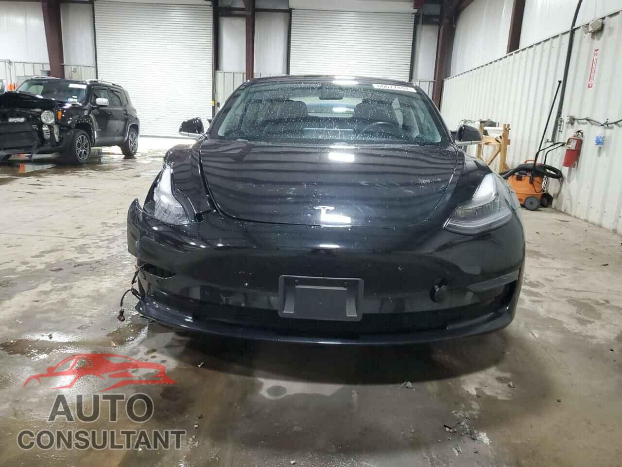 TESLA MODEL 3 2018 - 5YJ3E1EA8JF036222