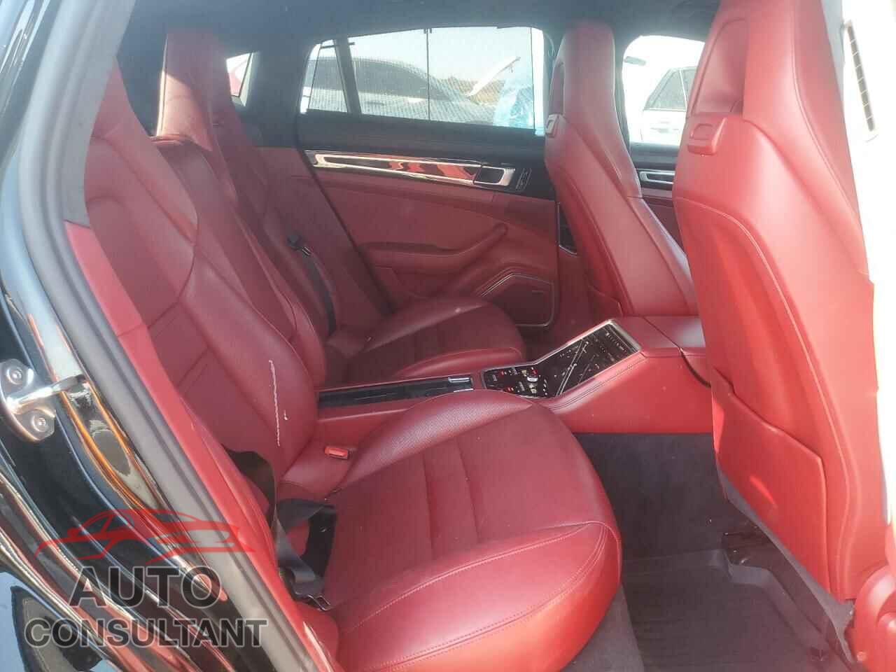 PORSCHE PANAMERA 2017 - WP0AF2A73HL152598