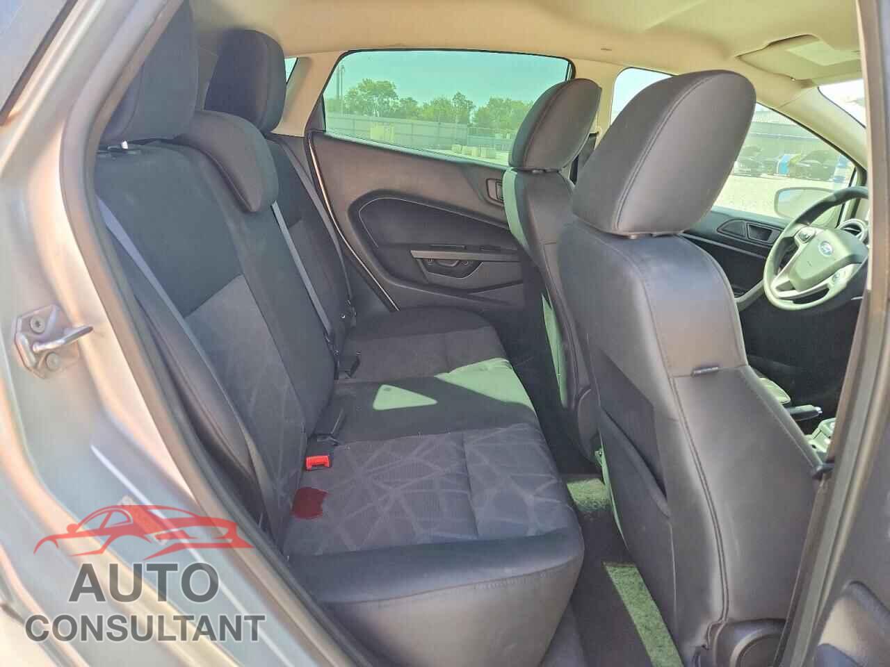 FORD FIESTA 2012 - 3FADP4EJ9CM105410