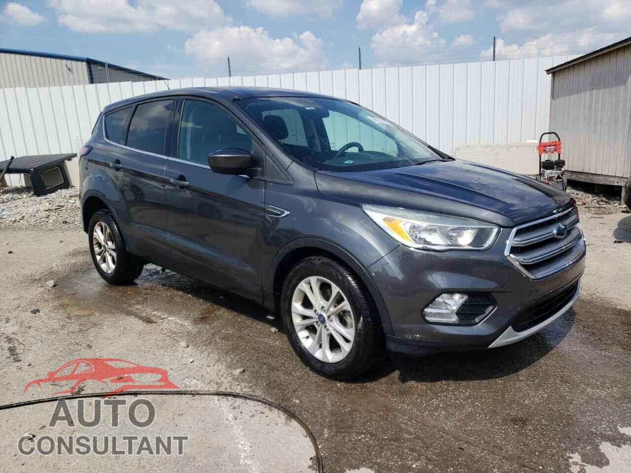 FORD ESCAPE 2017 - 1FMCU0GD2HUC85911