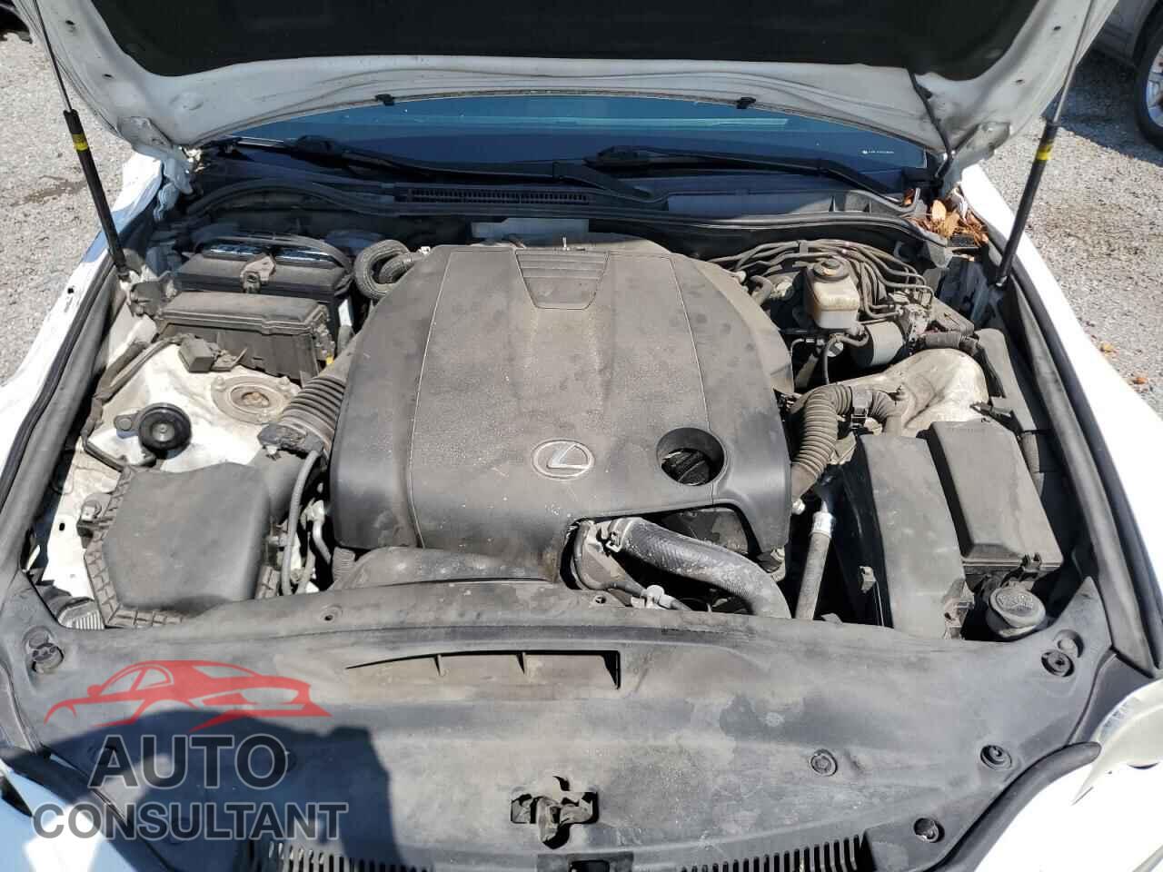 LEXUS IS 2014 - JTHBF1D27E5028640