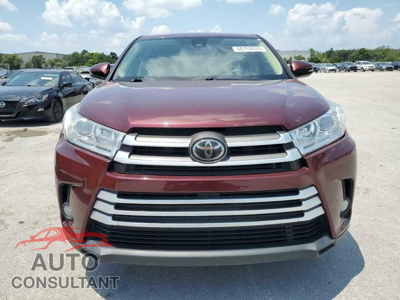 TOYOTA HIGHLANDER 2018 - 5TDZZRFH1JS277754