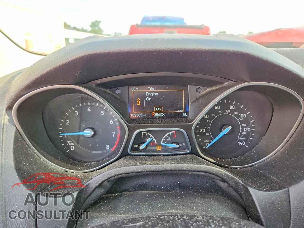 FORD FOCUS 2018 - 1FADP3FE3JL309792