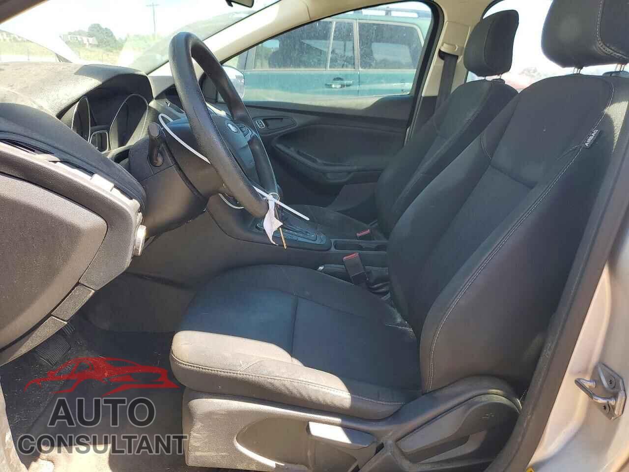 FORD FOCUS 2016 - 1FADP3E21GL398794