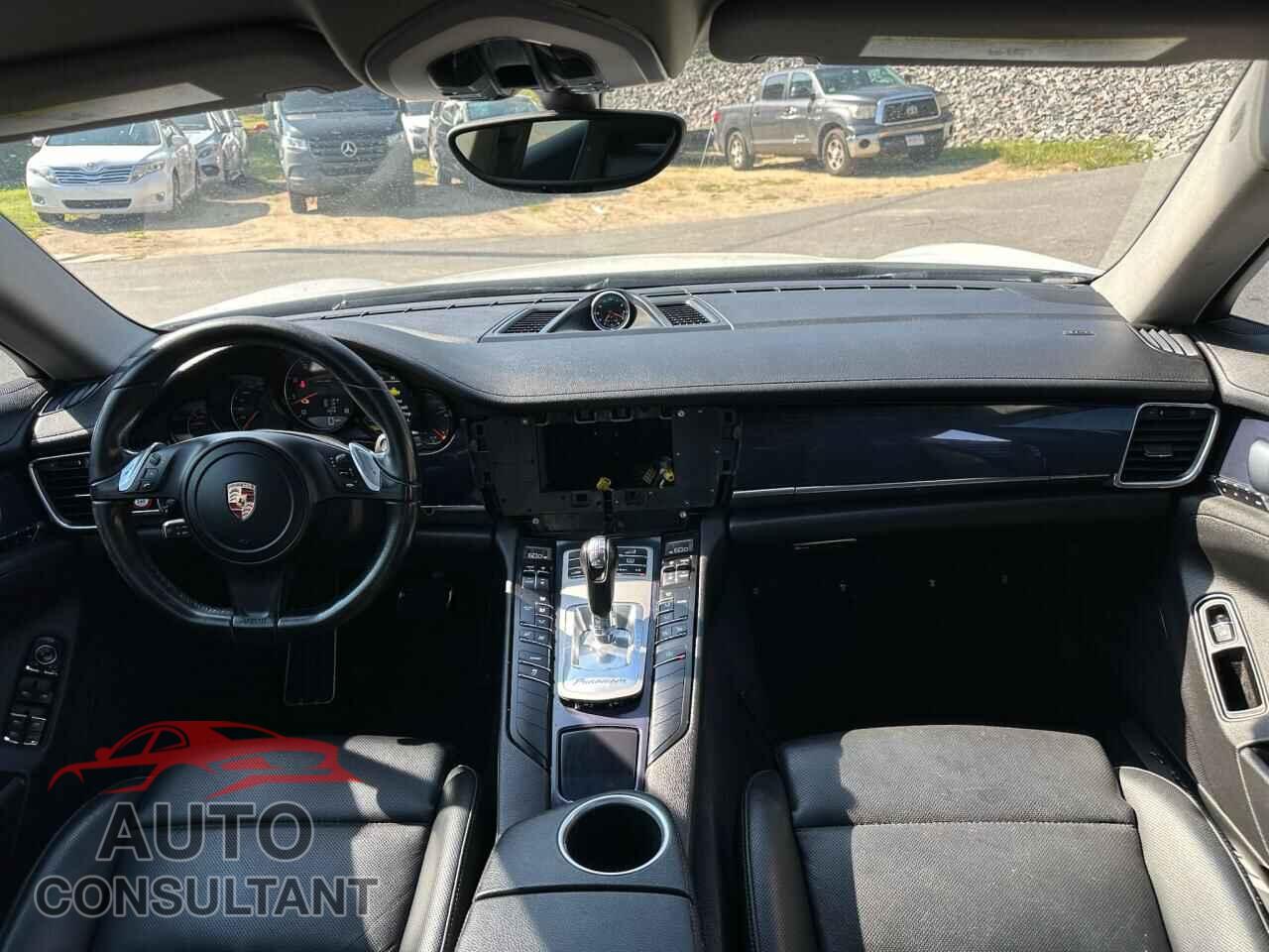 PORSCHE PANAMERA 2015 - WP0AA2A70FL002251