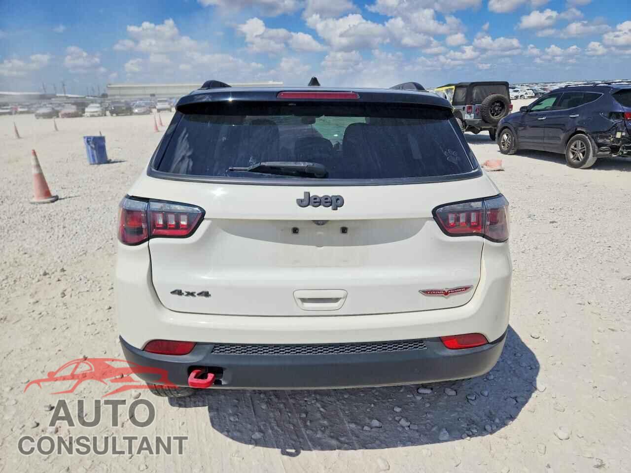 JEEP COMPASS 2019 - 3C4NJDDB7KT595098
