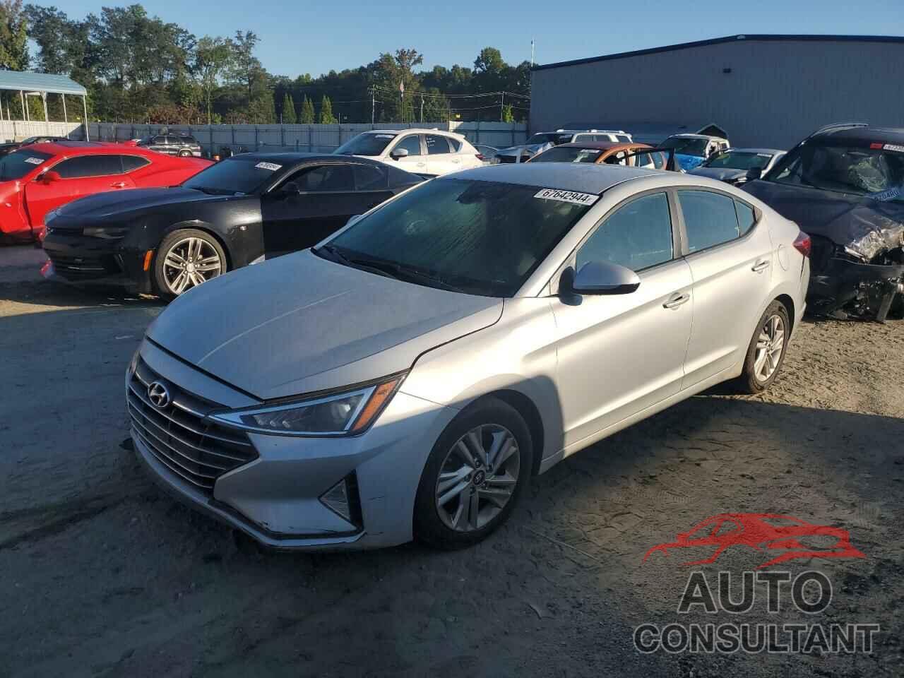 HYUNDAI ELANTRA 2020 - 5NPD84LF6LH523709