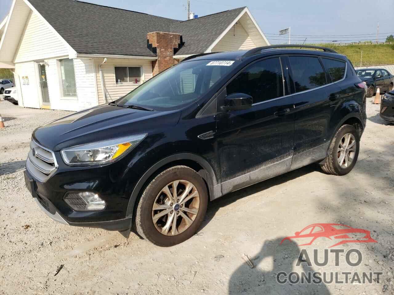 FORD ESCAPE 2018 - 1FMCU0GD7JUC52716