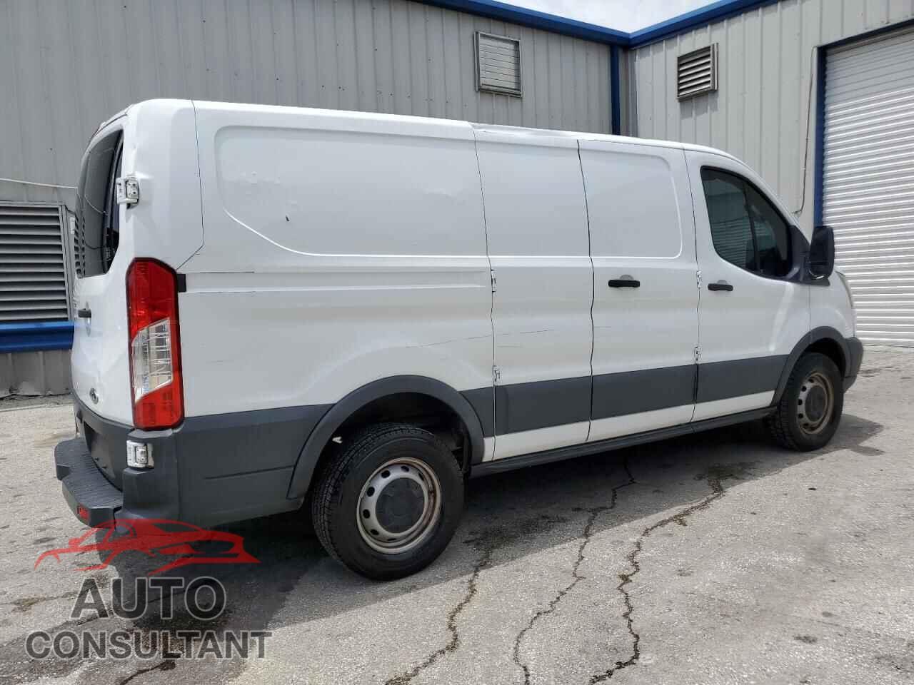 FORD TRANSIT 2017 - 1FTYR1ZM8HKB15191