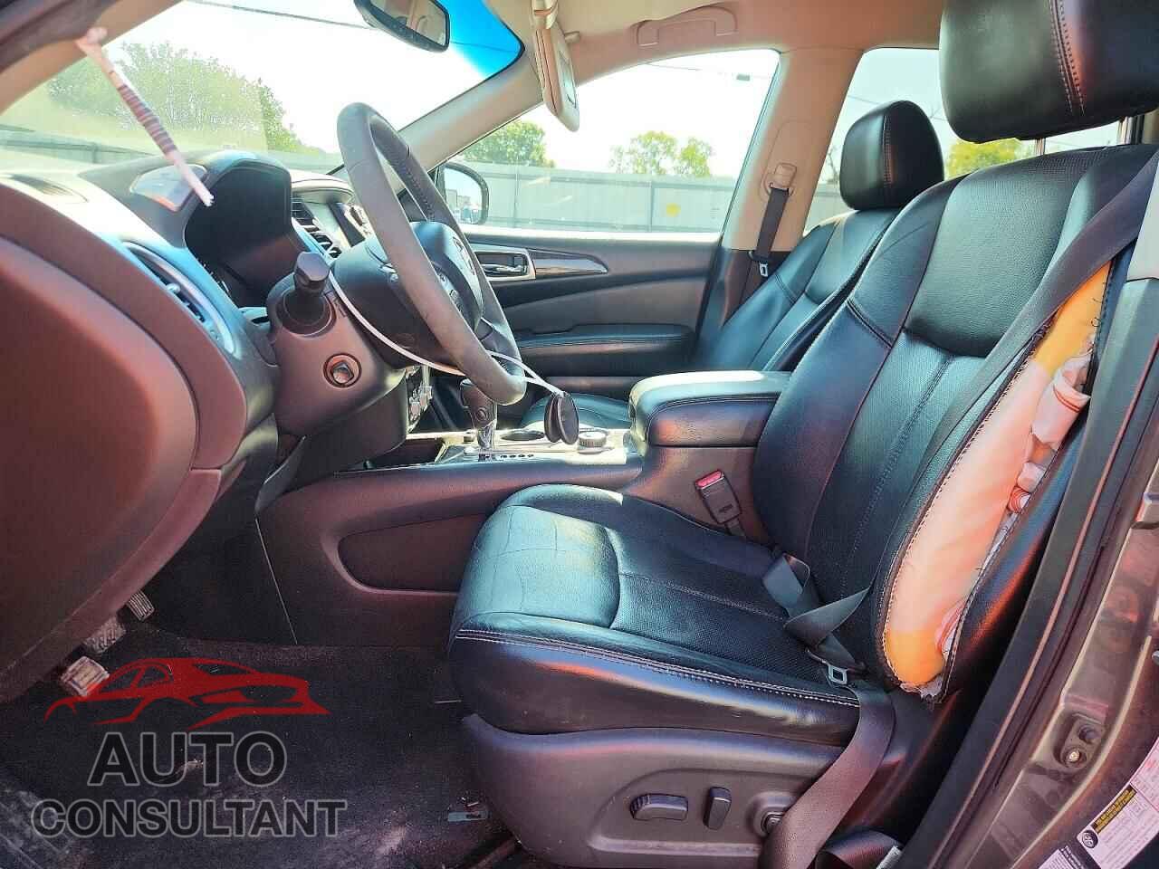 NISSAN PATHFINDER 2013 - 5N1AR2MM7DC680286