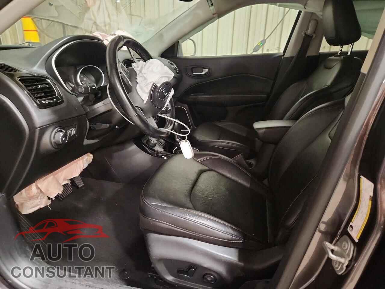 JEEP COMPASS 2021 - 3C4NJDCB6MT512295