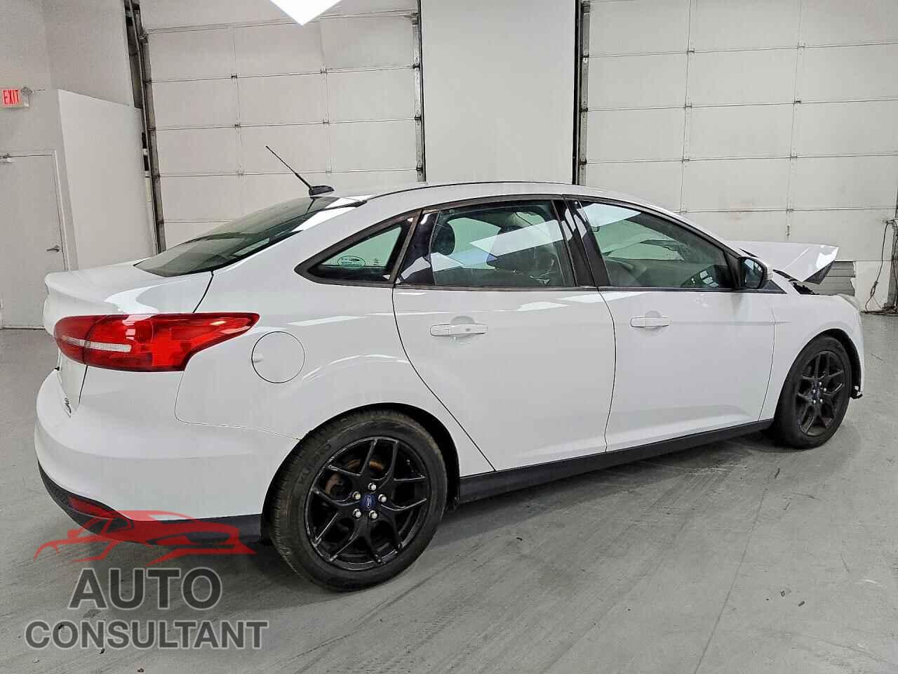 FORD FOCUS 2016 - 1FADP3FE6GL215625