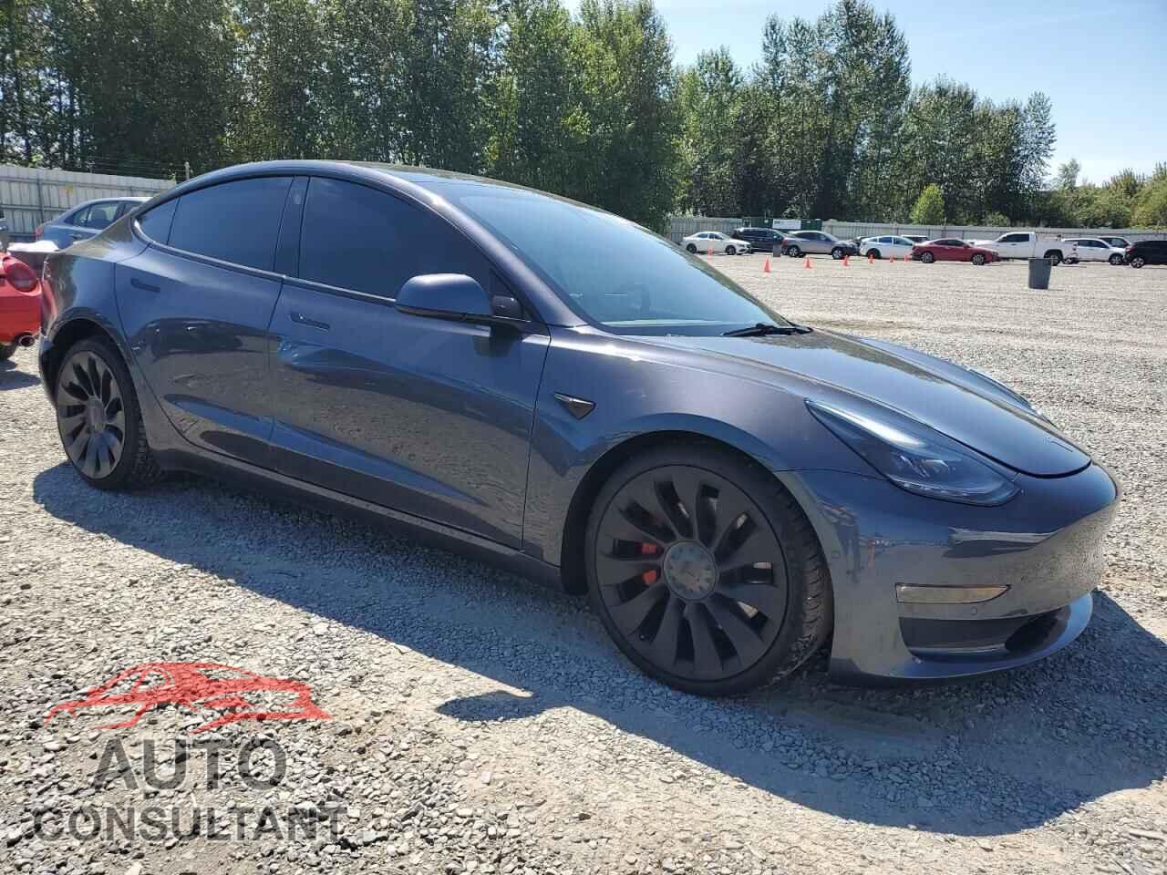 TESLA MODEL 3 2021 - 5YJ3E1EC4MF056151