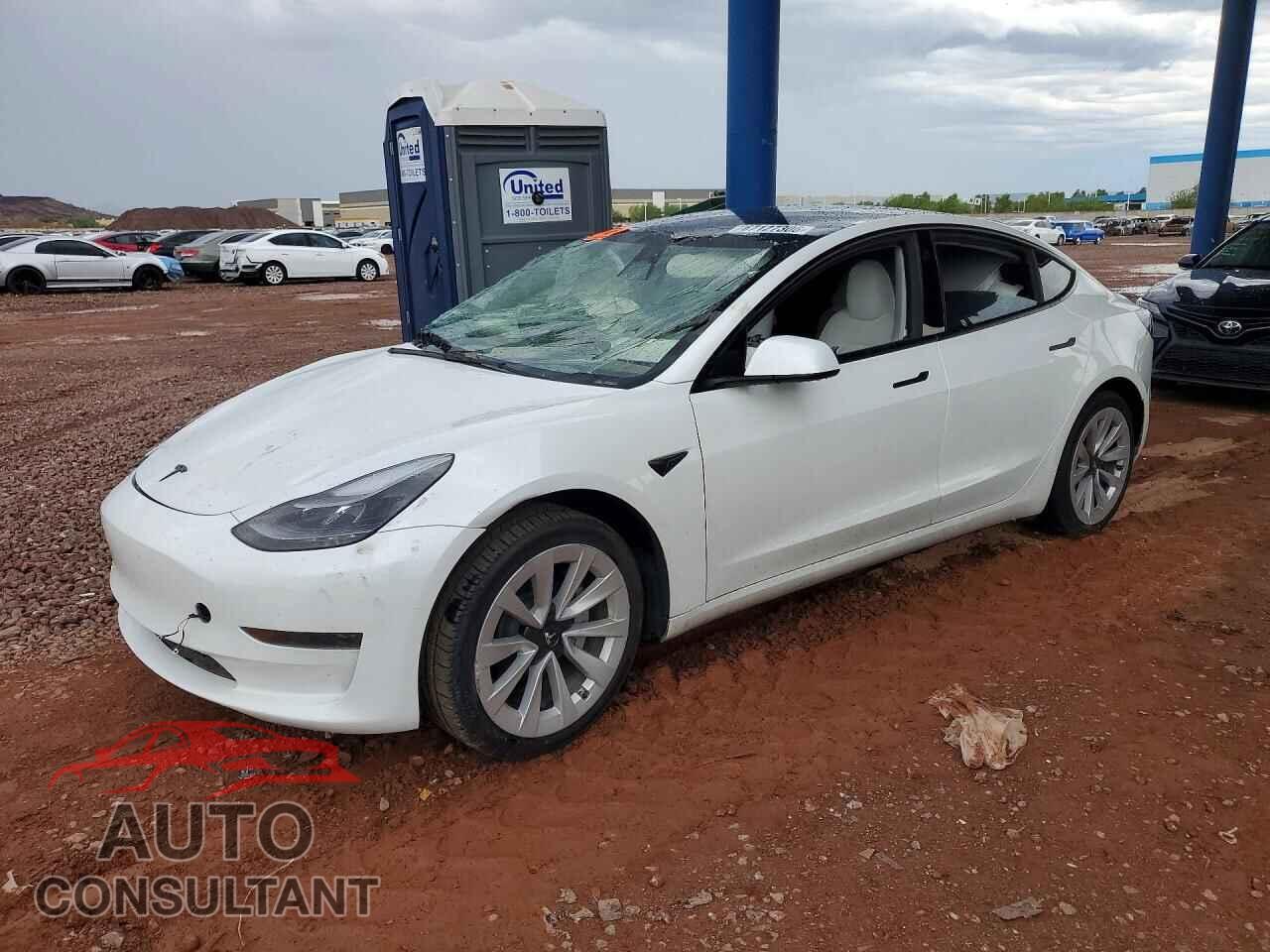 TESLA MODEL 3 2023 - 5YJ3E1EA5PF488721