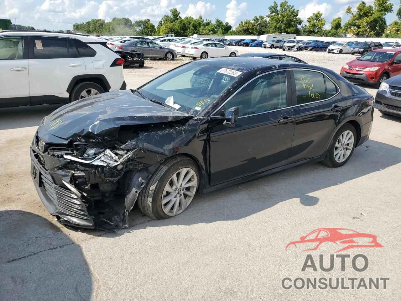 TOYOTA CAMRY 2022 - 4T1C11AK5NU715996