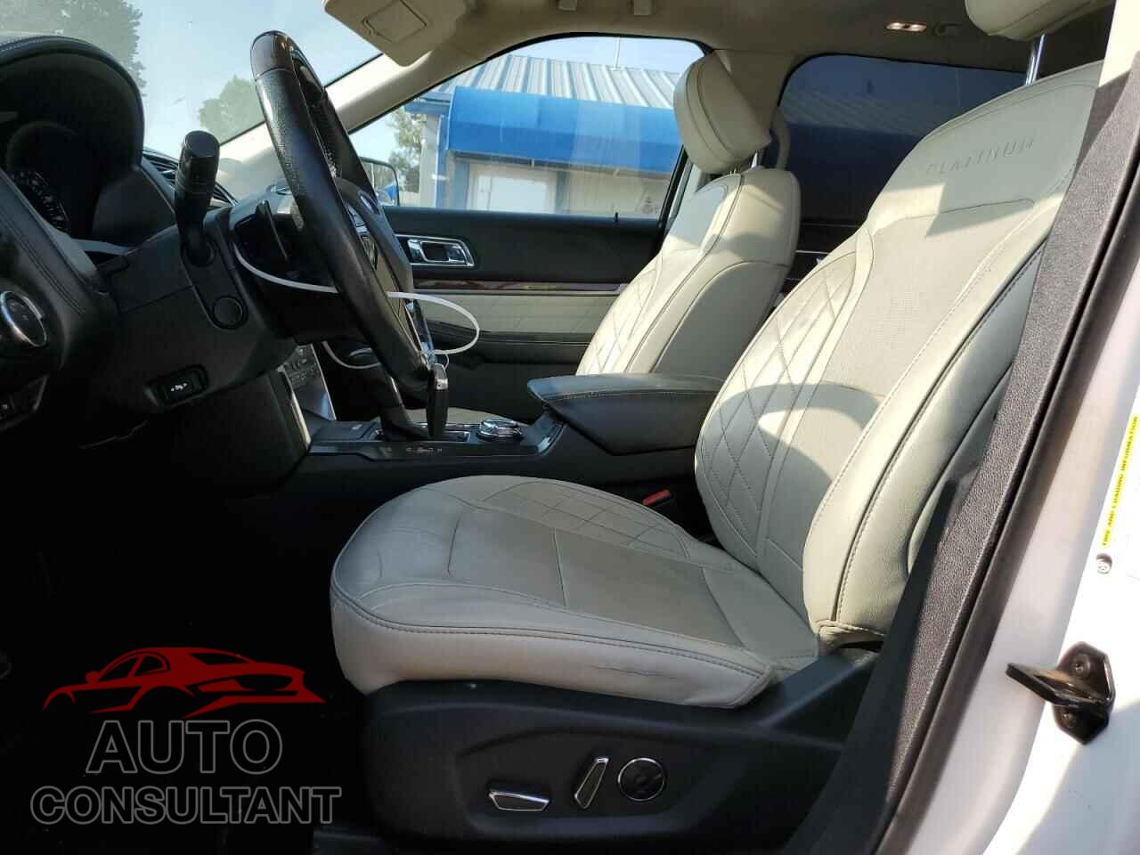FORD EXPLORER 2018 - 1FM5K8HT2JGC05921