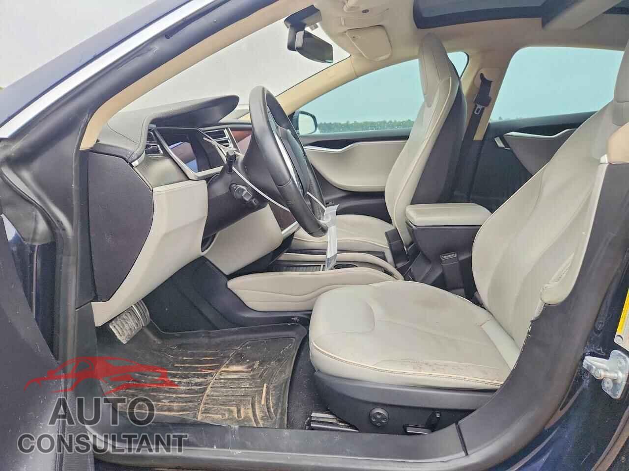 TESLA MODEL S 2012 - 5YJSA1CPXCFP01817