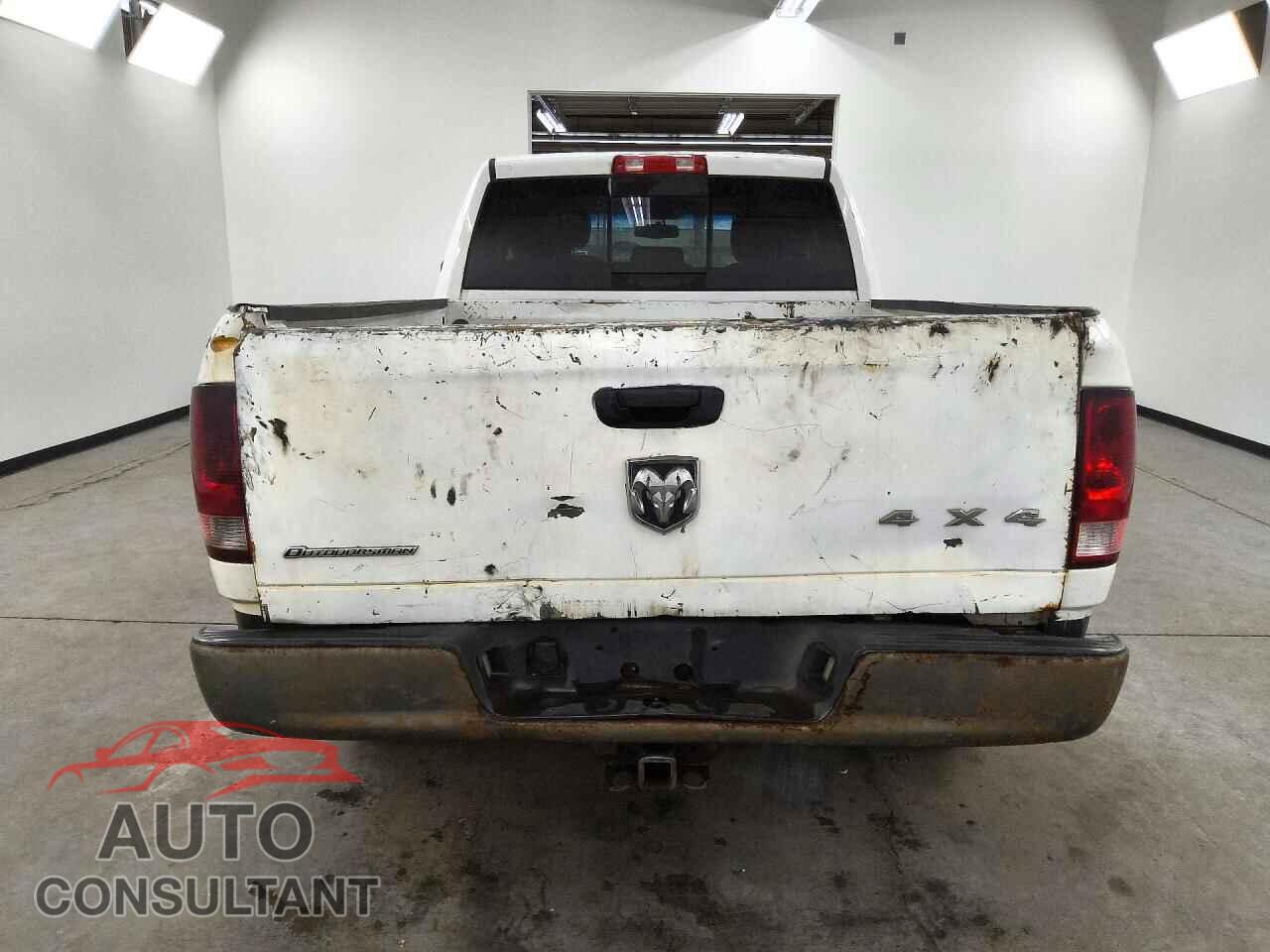 DODGE RAM 1500 2012 - 1C6RD7GT6CS285646