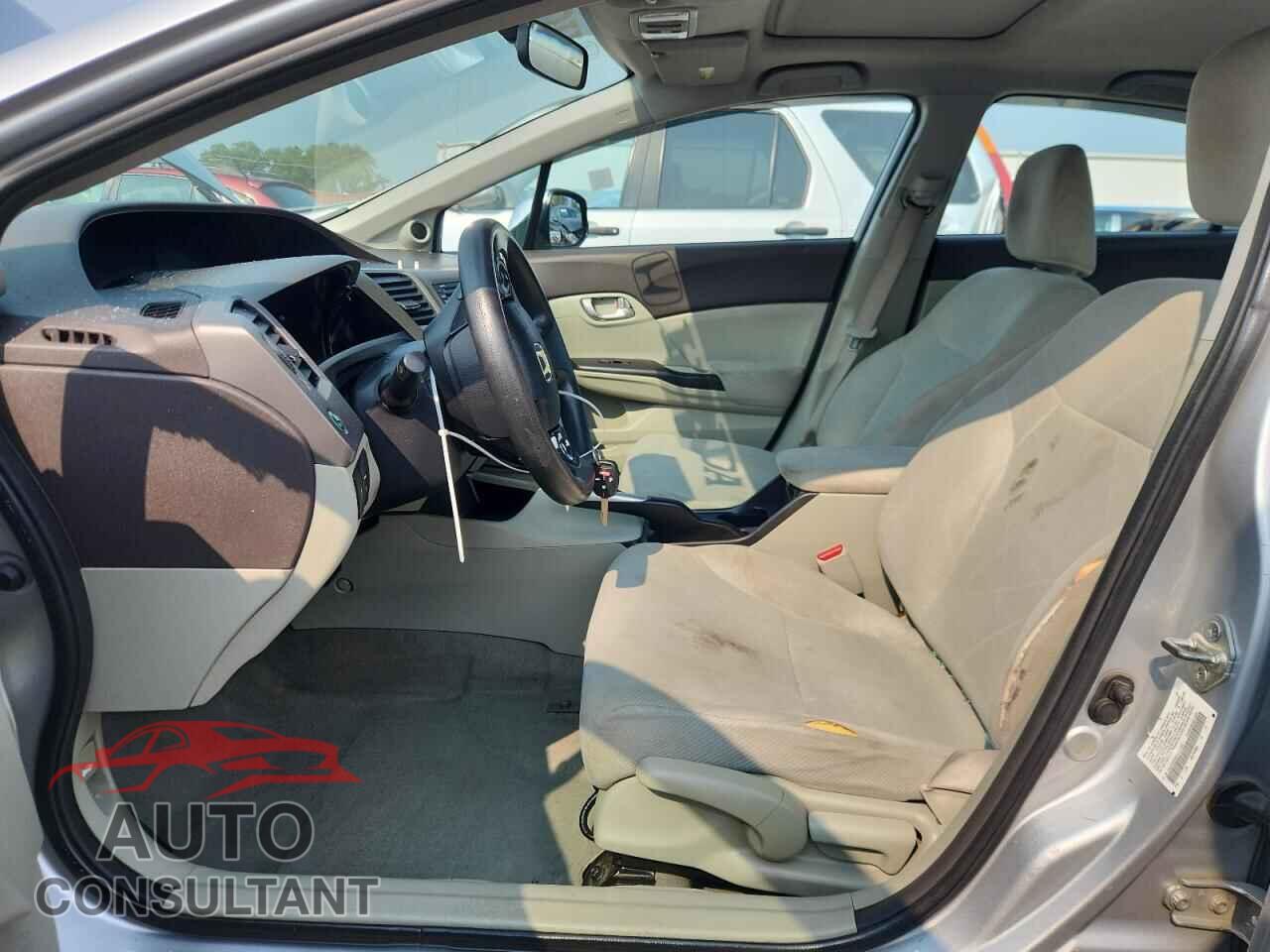 HONDA CIVIC 2012 - 2HGFB2F89CH523595