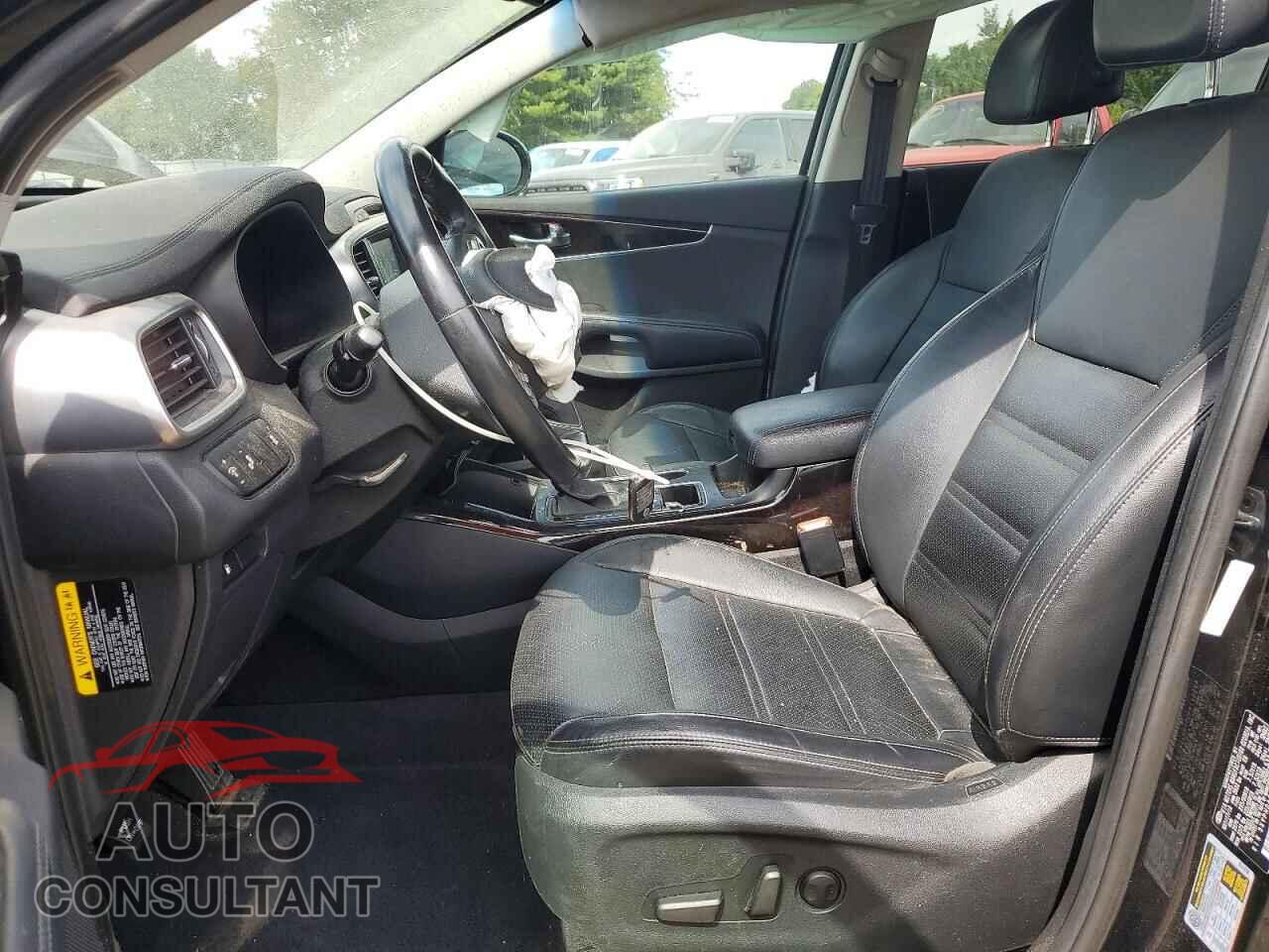 KIA SORENTO 2017 - 5XYPHDA55HG200886