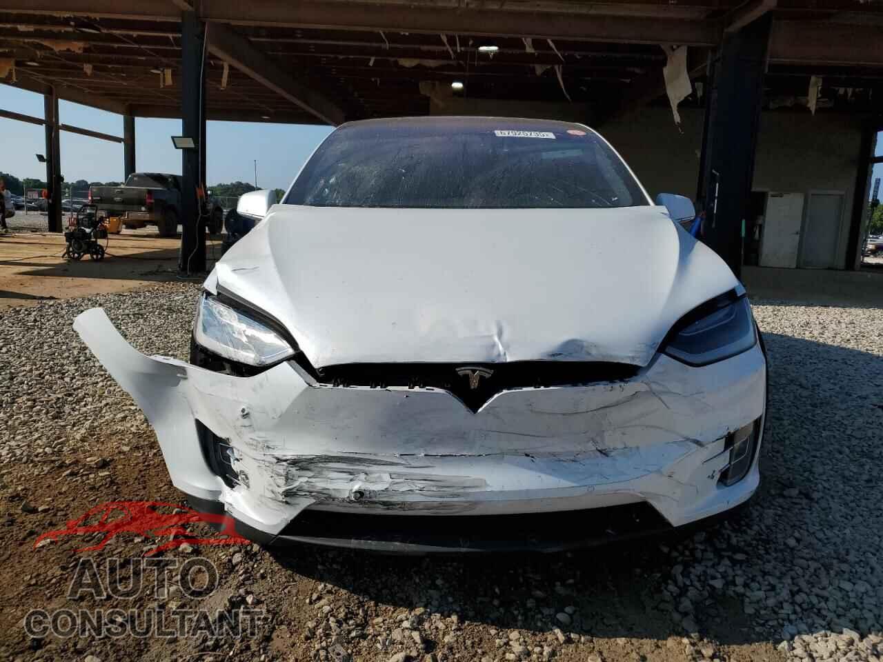TESLA MODEL X 2020 - 5YJXCAE29LF218059