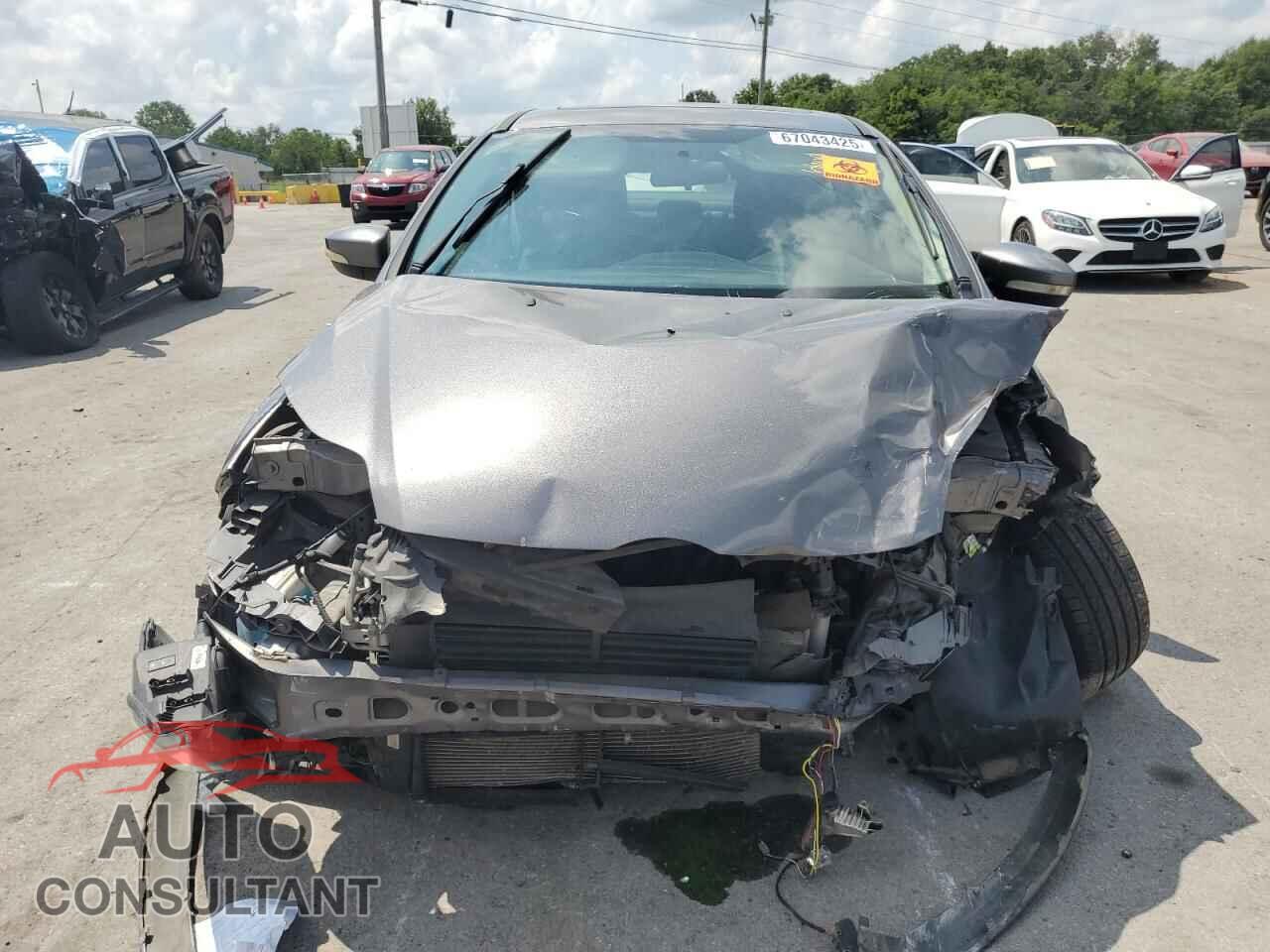 FORD FOCUS 2014 - 1FADP3F21EL150573