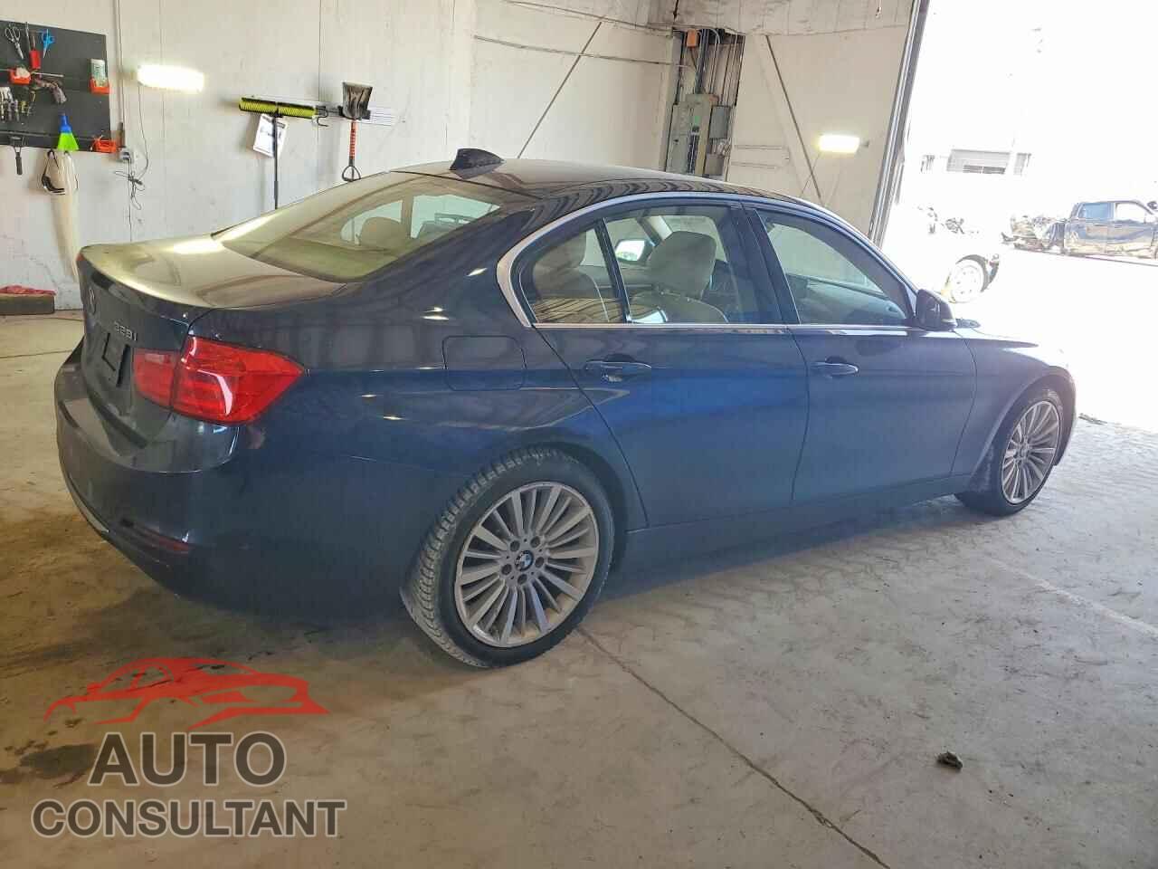 BMW 3 SERIES 2015 - WBA3A5C58FF609001