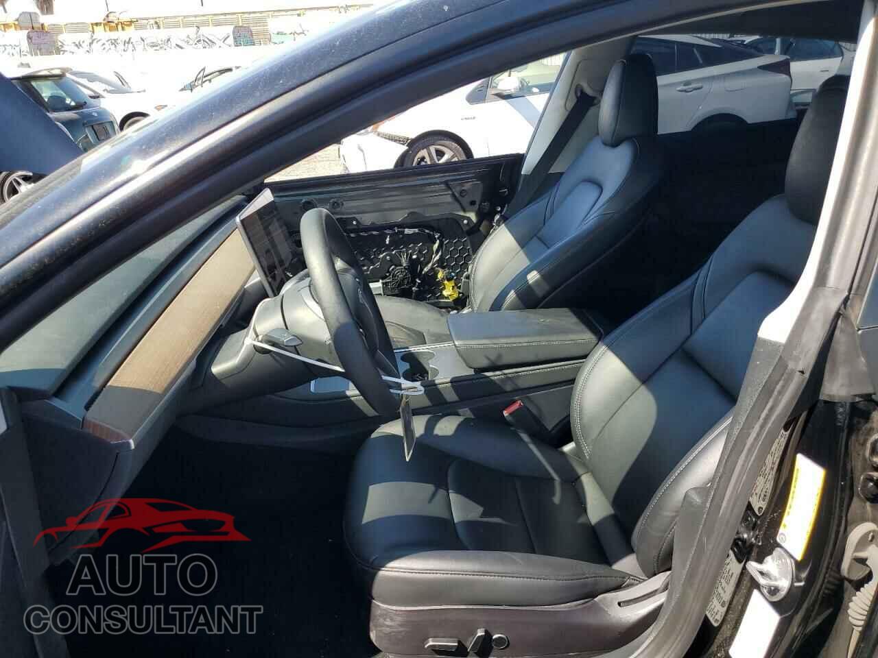 TESLA MODEL 3 2023 - 5YJ3E1EA5PF483227