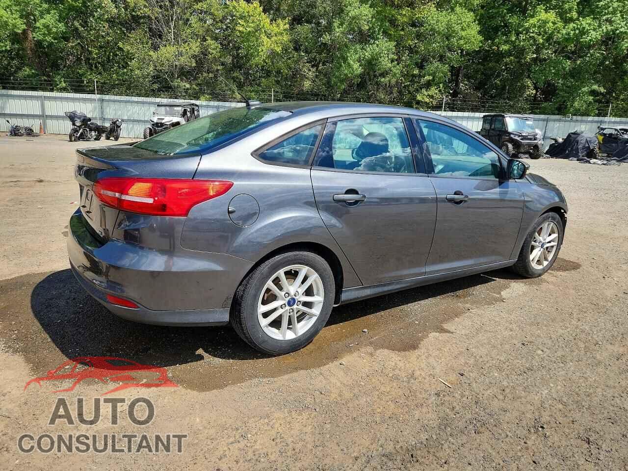 FORD FOCUS 2016 - 1FADP3F22GL374549