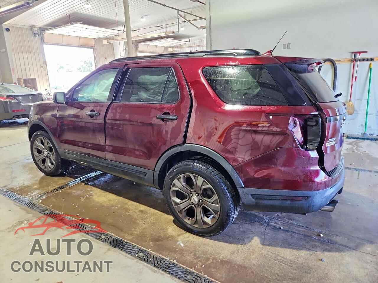 FORD EXPLORER 2018 - 1FM5K8GT8JGB05744