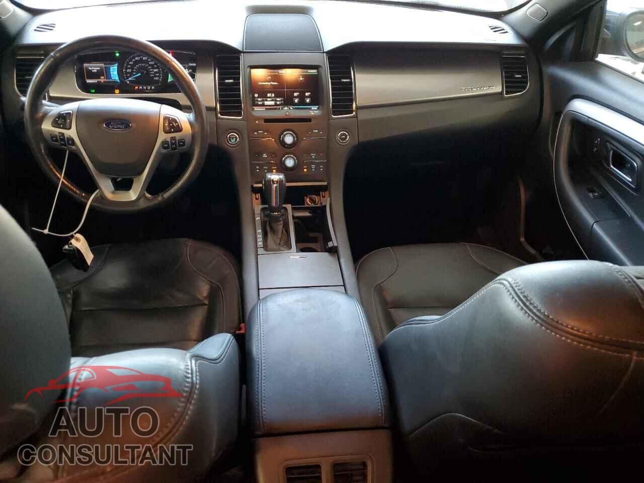 FORD TAURUS 2015 - 1FAHP2E86FG124093