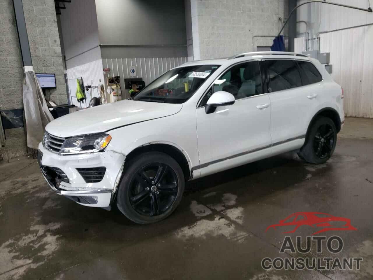 VOLKSWAGEN TOUAREG 2017 - WVGRF7BP7HD004894