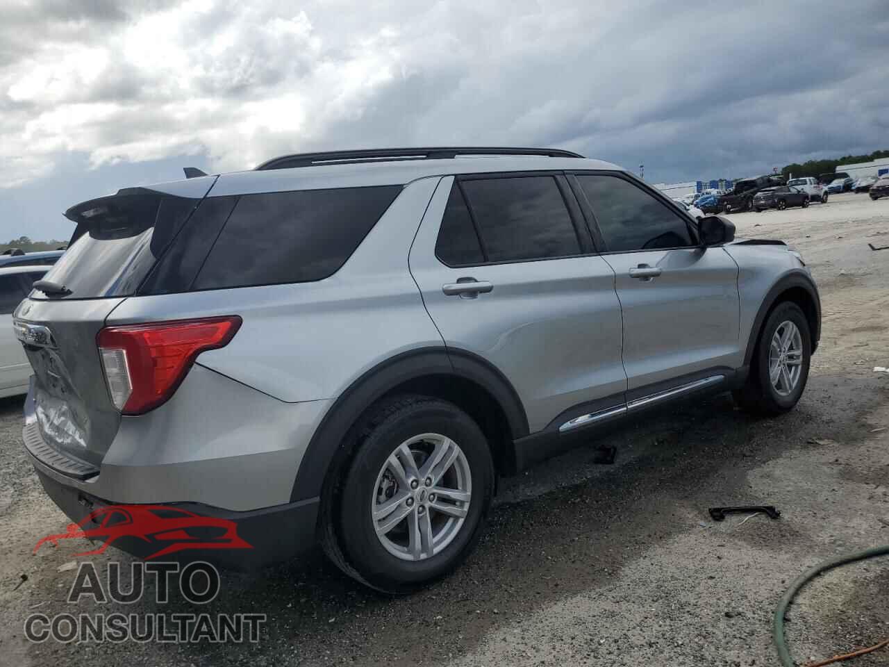 FORD EXPLORER 2024 - 1FMSK7DH5RGA13886