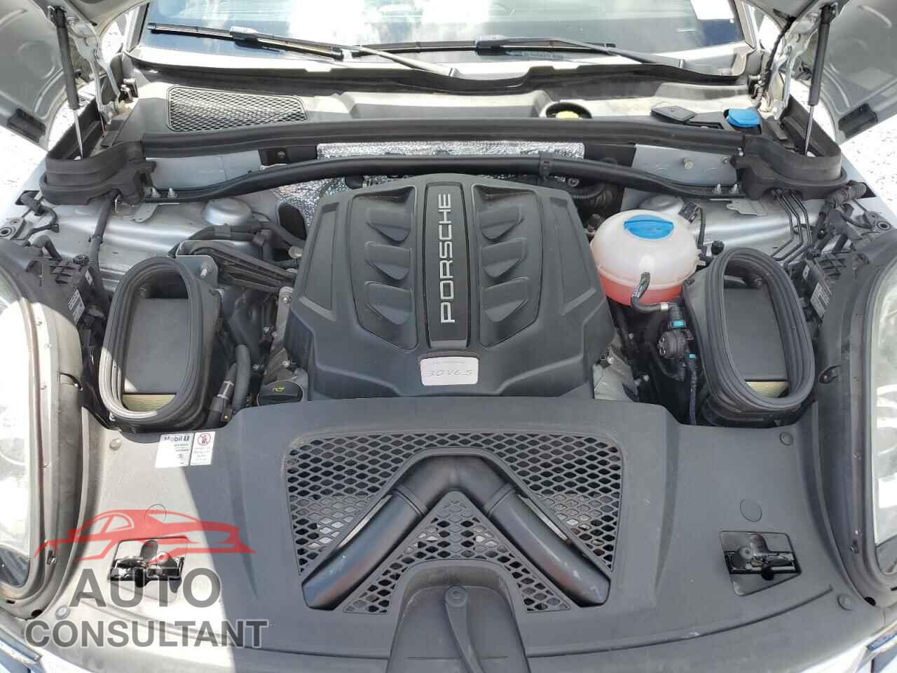 PORSCHE MACAN 2018 - WP1AB2A52JLB36777