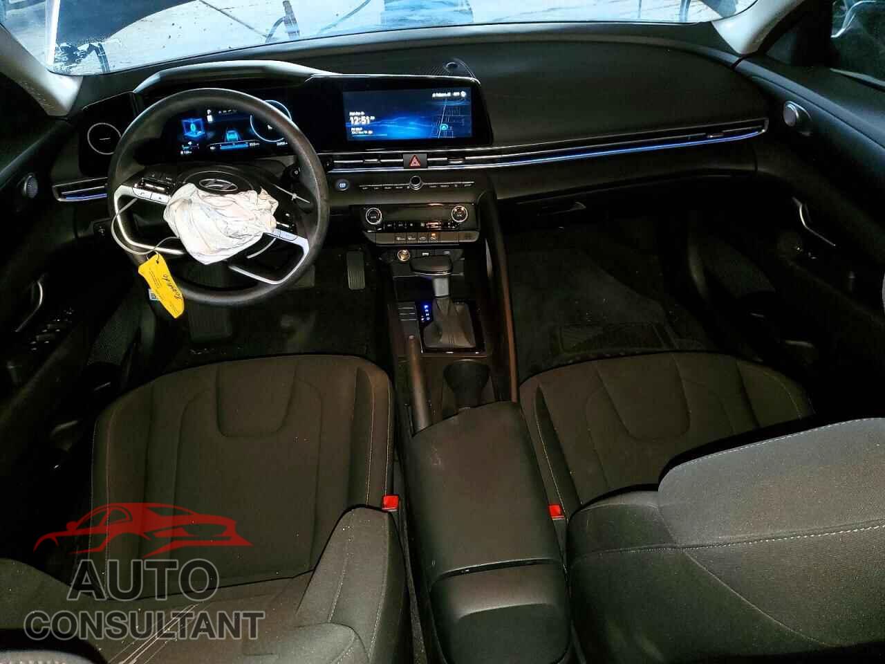 HYUNDAI ELANTRA 2024 - KMHLM4DG3RU778374