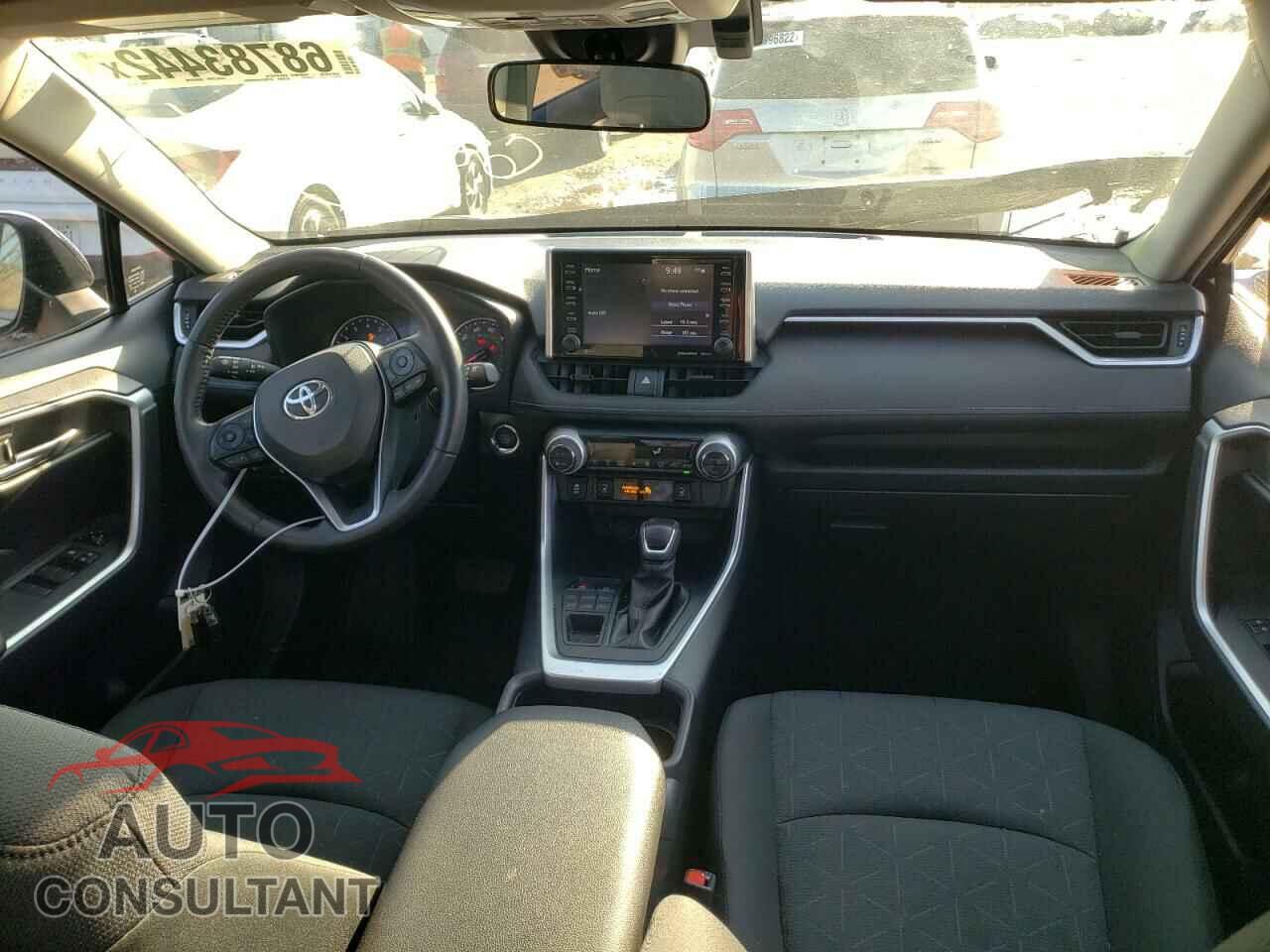 TOYOTA RAV4 2019 - JTMP1RFV0KD004399