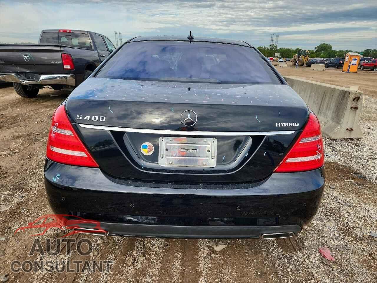 MERCEDES-BENZ S-CLASS 2011 - WDDNG9FB2BA366348