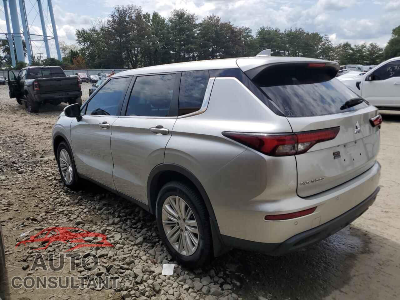 MITSUBISHI OUTLANDER 2022 - JA4J4TA86NZ082425