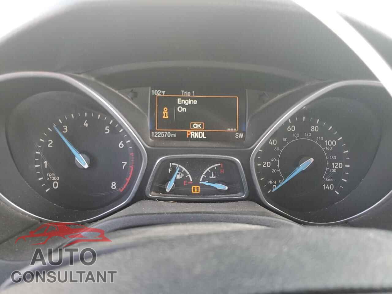 FORD FOCUS 2017 - 1FADP3F28HL315362