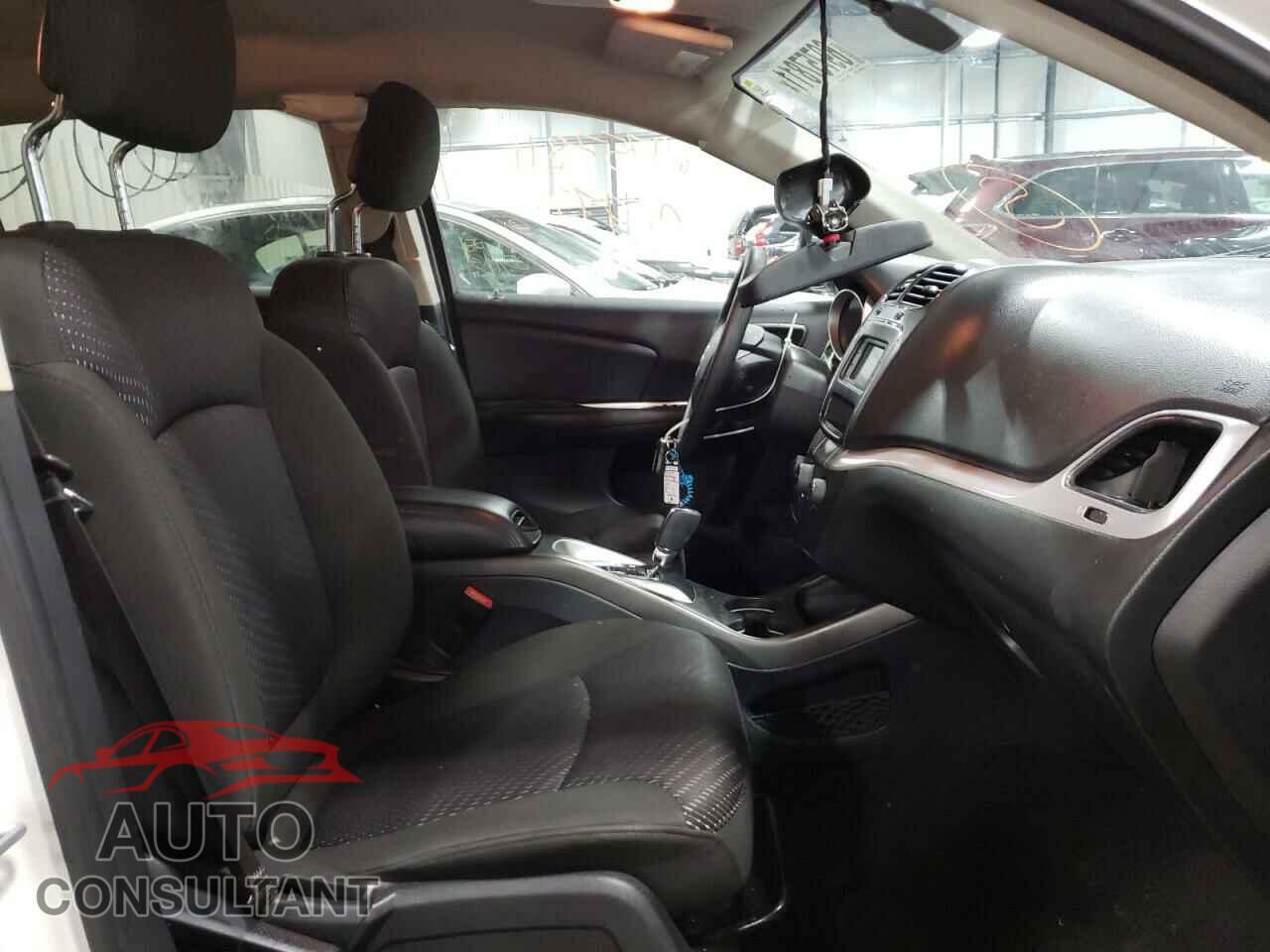 DODGE JOURNEY 2019 - 3C4PDCAB3KT738109