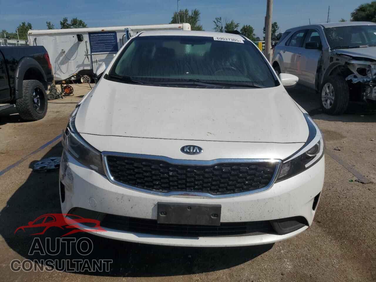 KIA FORTE 2017 - 3KPFL4A73HE098075